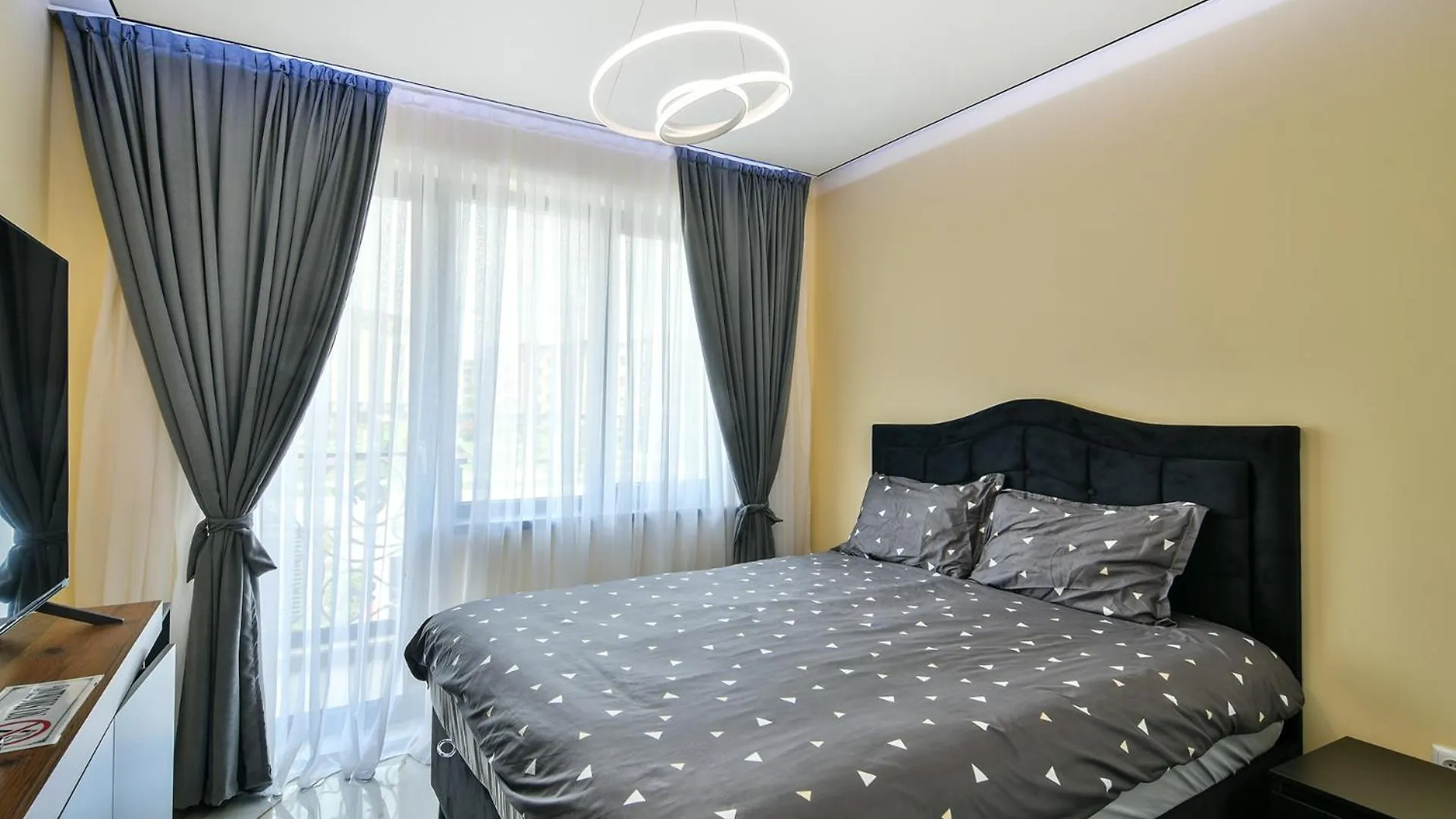 Ocean Wave 2Br Free Parking Apartment Varna Bulgaria